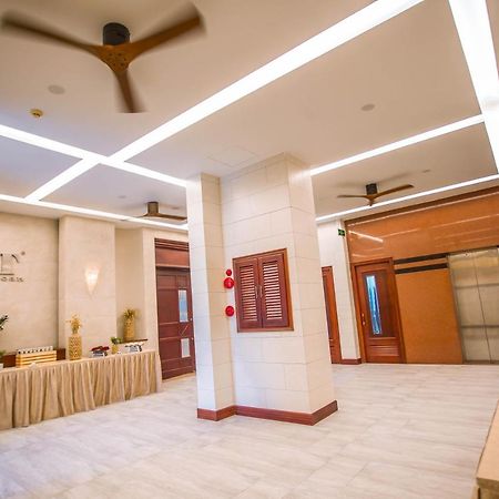 Minh Toan Athena Hotel Дананг Екстер'єр фото