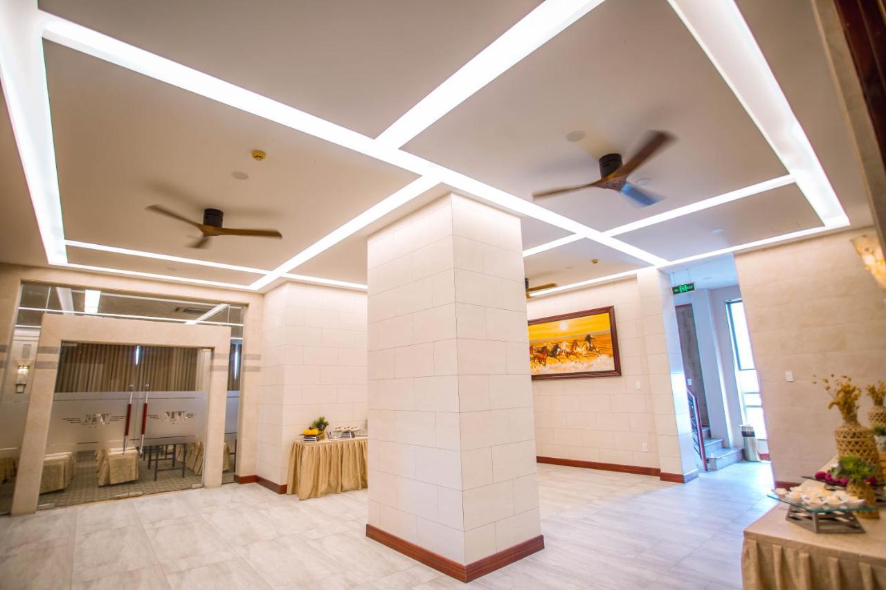 Minh Toan Athena Hotel Дананг Екстер'єр фото