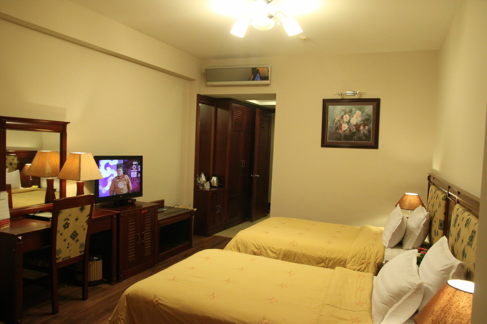 Minh Toan Athena Hotel Дананг Екстер'єр фото